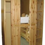 Armadio scorrevole in legno