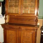 Credenza antica in legno