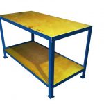 Banchi da lavoro in metallo per metalmeccanici