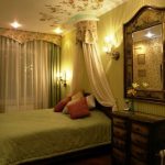 applique originali sopra il letto