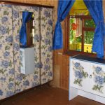 decorazione dell'armadio con tessuto
