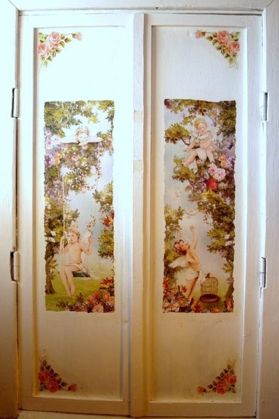 foto di una porta decoupage
