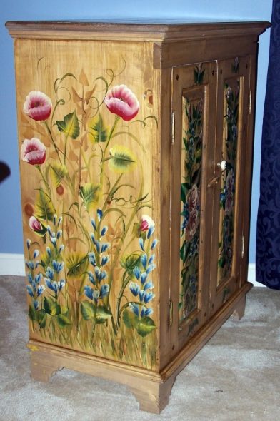 decoupage con colori acrilici