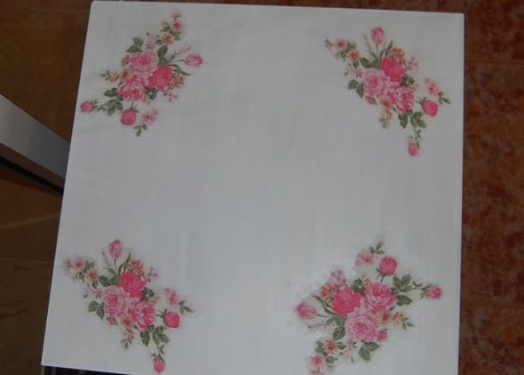 comodino decoupage