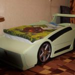 letto per auto in legno