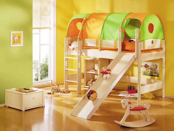 letti per bambini con scivolo