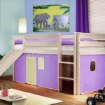 letto per bambini con scivolo viola