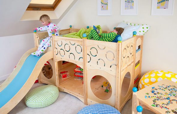 letti per bambini con scivolo in legno