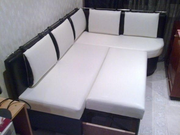 divano letto in cucina