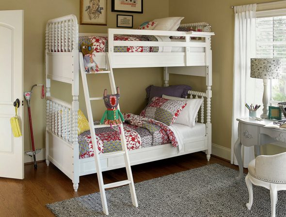 letto in stile ecologico