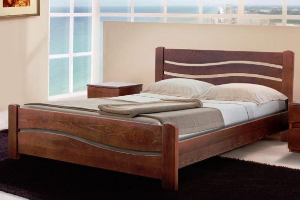 letto in legno massello