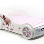 letto auto bianco