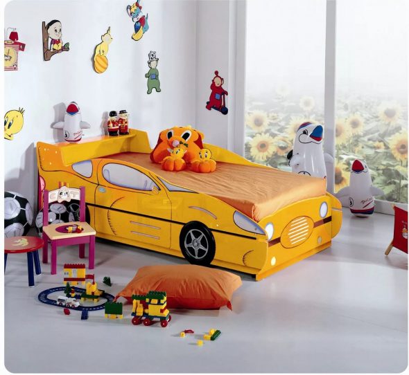 vagone letto giallo
