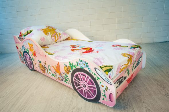 letto auto per bambina