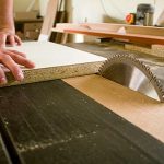 mobili in legno e truciolato