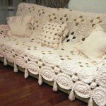 coperta per divano lavorata a maglia