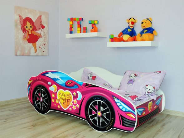 letto auto per bambina