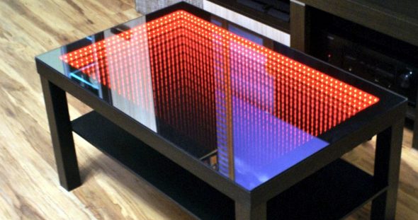 tavolo infinito rosso