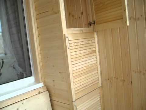 Finitura del balcone con assicelle