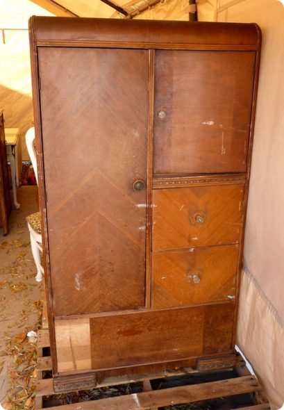 Decoupage di un armadio prima