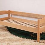 letto per bambini in legno