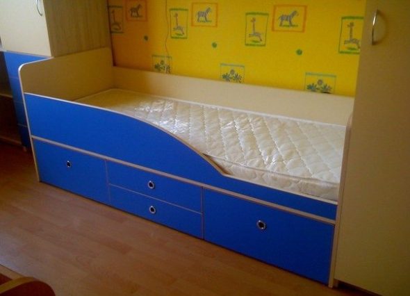 Letti per bambini con sponde