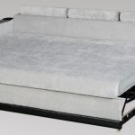 Divano delfino bianco e nero