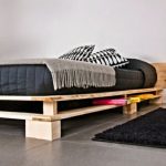 realizza un letto con i pallet da solo
