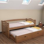 letto estraibile in legno