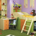 Letto con tavolo Fruttis