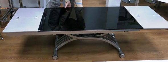 Tavolo trasformabile 2 in 1, vetro e metallo
