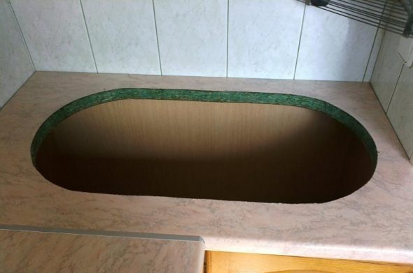 Installazione di un lavandino