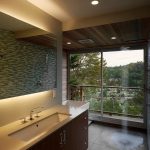 illuminazione a specchio all'interno