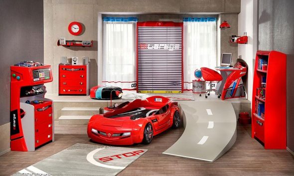 tema automobilistico