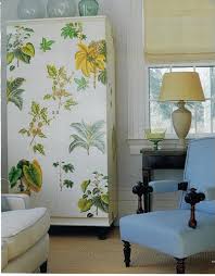 decoupage su mobili