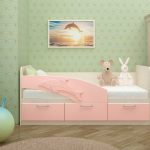 letto per bambini delfino in camera da letto