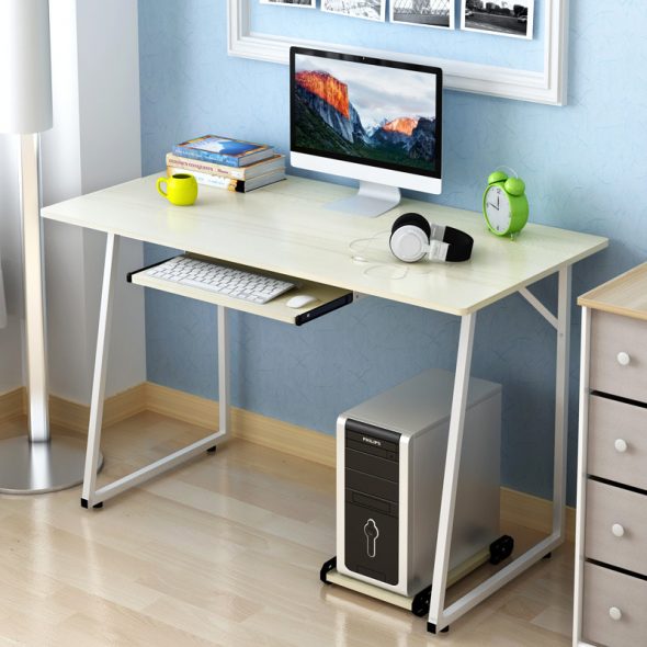 scrivania per computer
