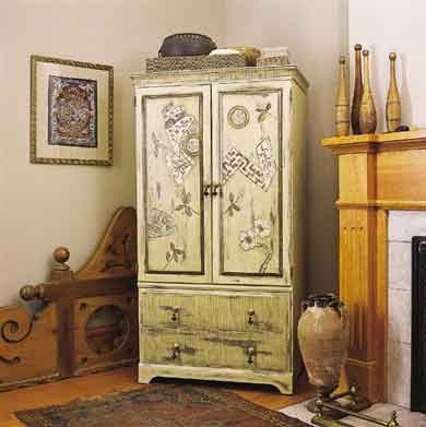 rifacimento del guardaroba (decoupage)