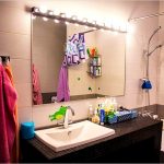 specchio da bagno con luci