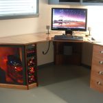scegli la scrivania giusta per il computer