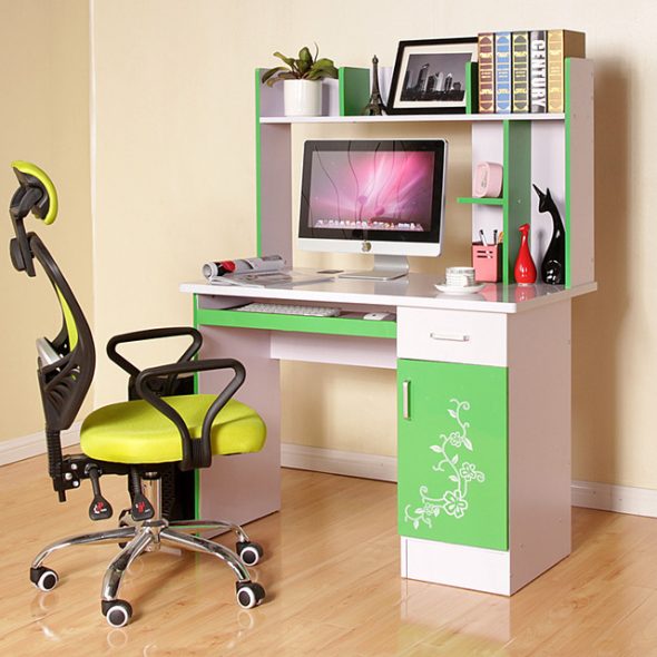 scrivania per computer per bambini