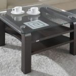 tavolo all'interno
