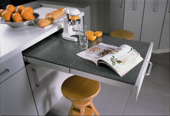 tavolo estraibile per cucina