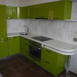 tavolo estraibile con gamba