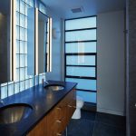 illuminazione dello specchio del bagno