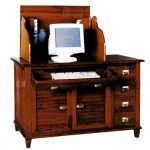 Scrivania per computer in legno in stile country