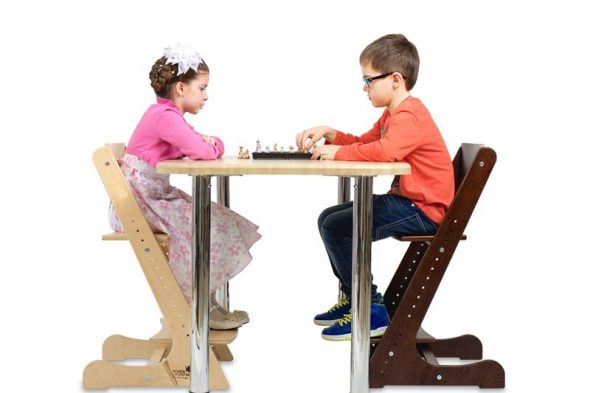 Mobili per bambini Sedia ortopedica Little Humpbacked Horse
