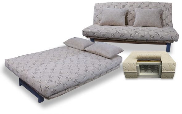 Divano letto con materasso ortopedico al posto dei cuscini