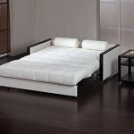 divano letto con materasso ortopedico moderno