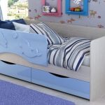 Letto Dolphin con cassetti blu